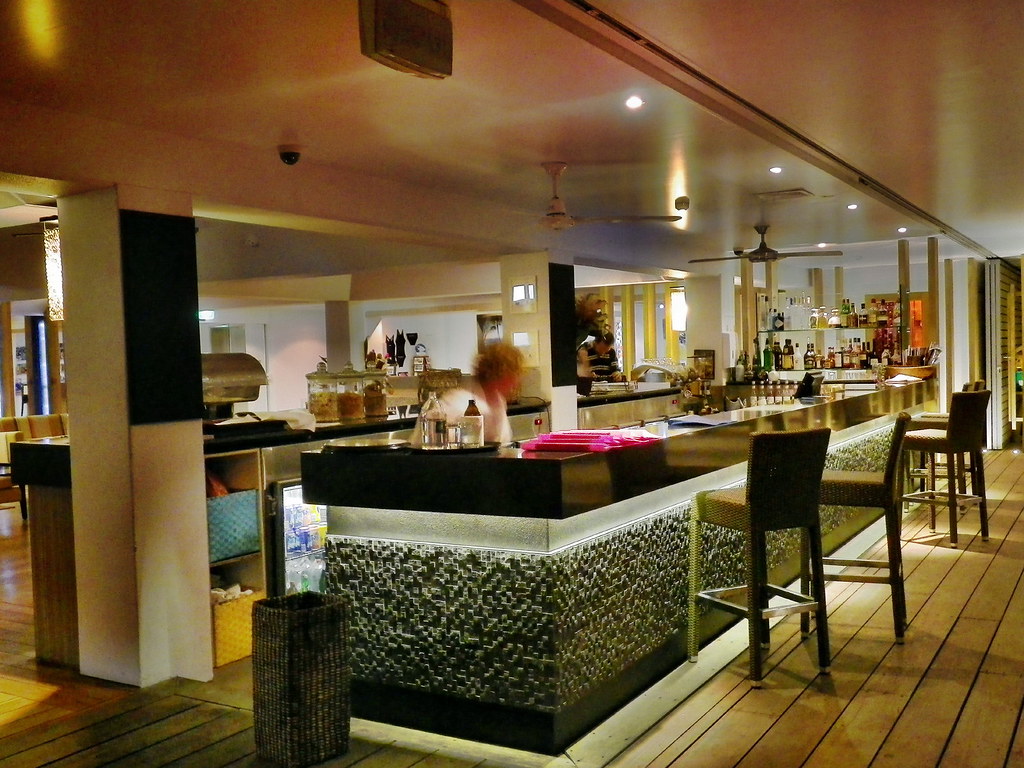 Best First-Date Bars in Phuket