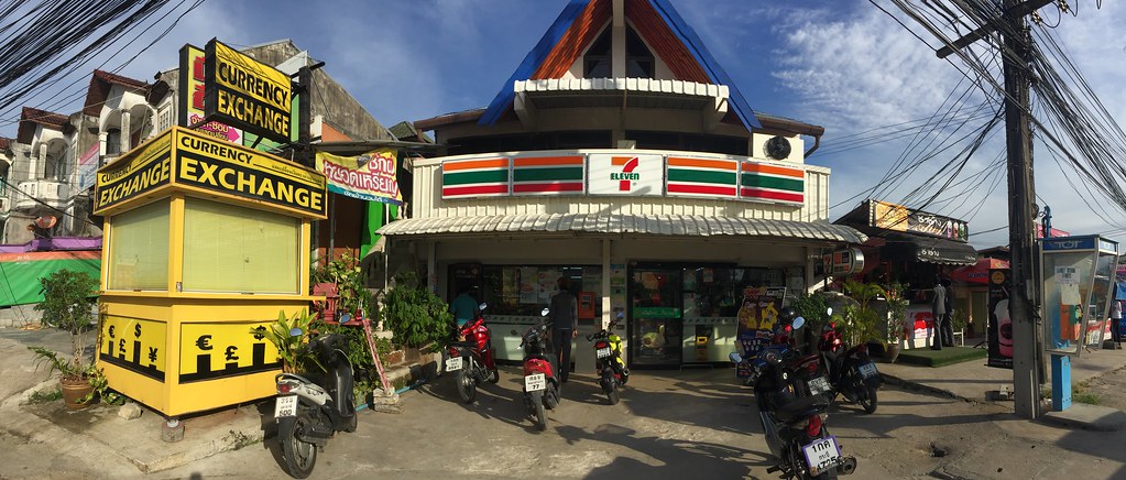 Money in Phuket: ATMs & Cash