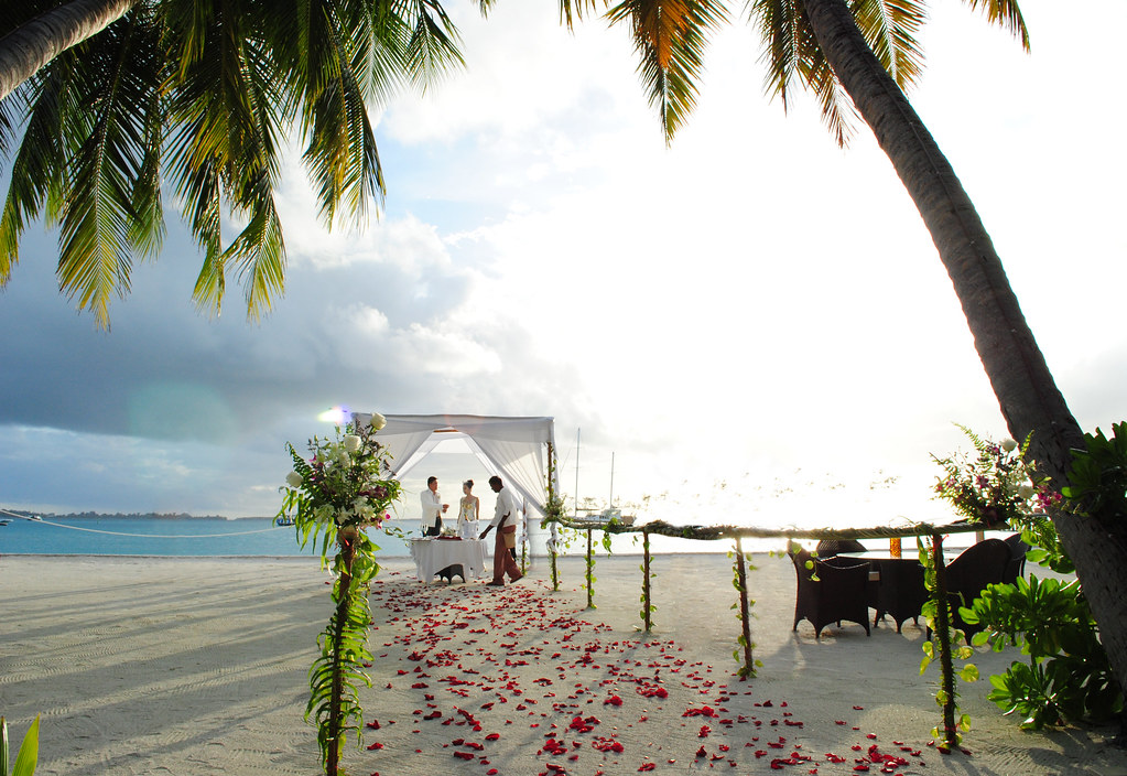 Phuket Honeymoon Guide
