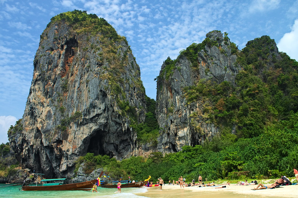 Phuket vs Krabi: Which to Pick?