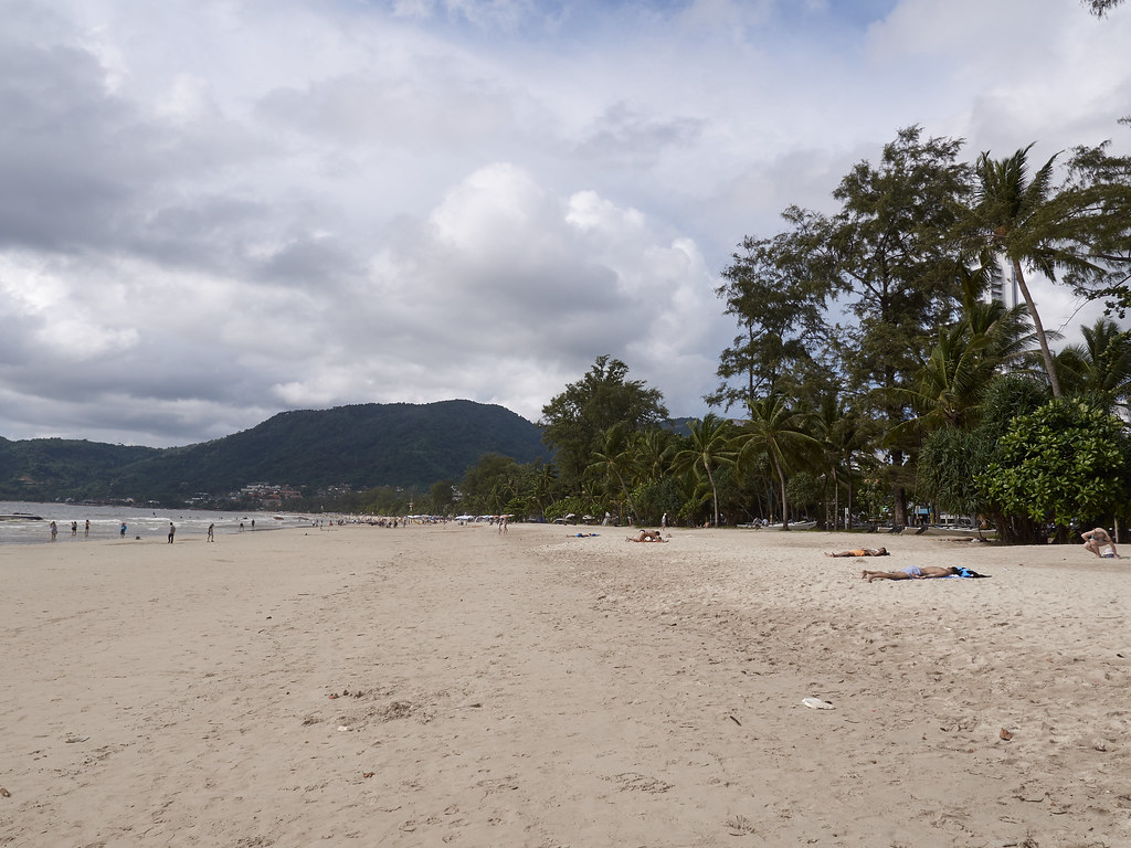 Where to Stay in Phuket for Nightlife: Patong vs Kata vs Kamala