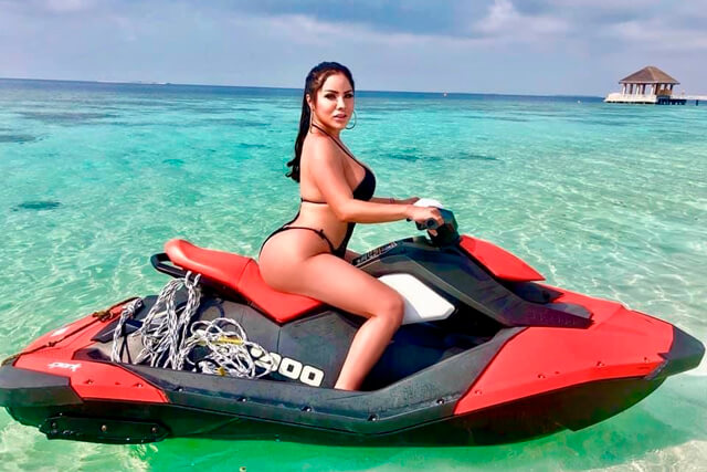Cindy — Phuket ladyboy escort, photo 10